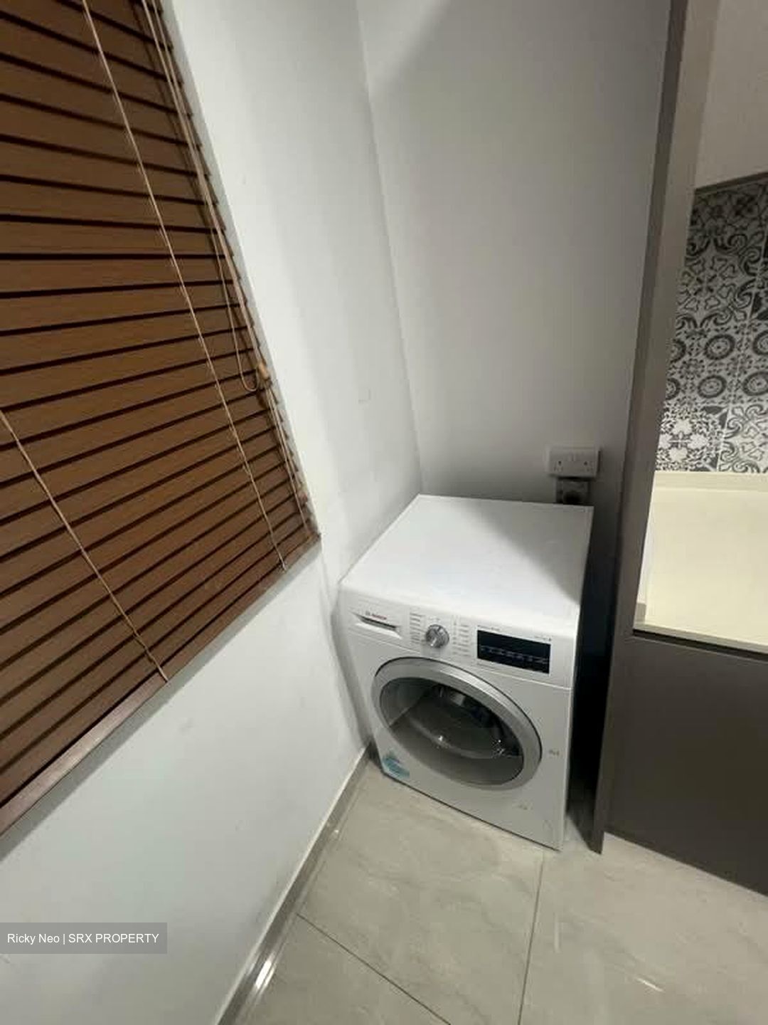 Carpmael 38 (D15), Condominium #584559871
